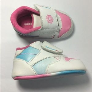 Reebok baby running shoes size 2